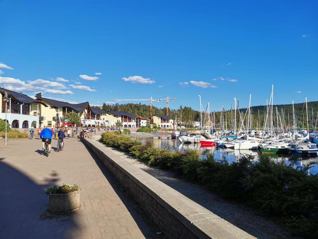 Ubytovani Na Jachte Hotel Lipno nad Vltavou Exterior photo